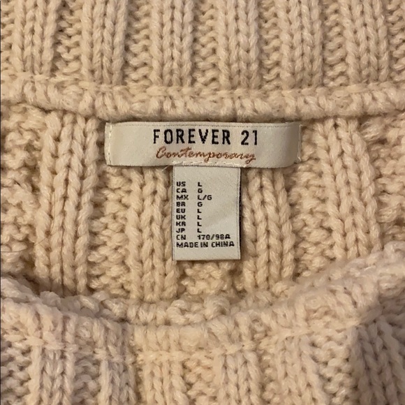 Oversized knit sweater - Picture 2 of 3